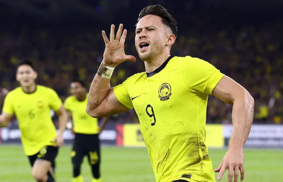 Early Career and Breakthrough